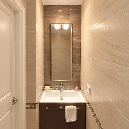 Riviera Historic Imperial Sea And Garden Apartment